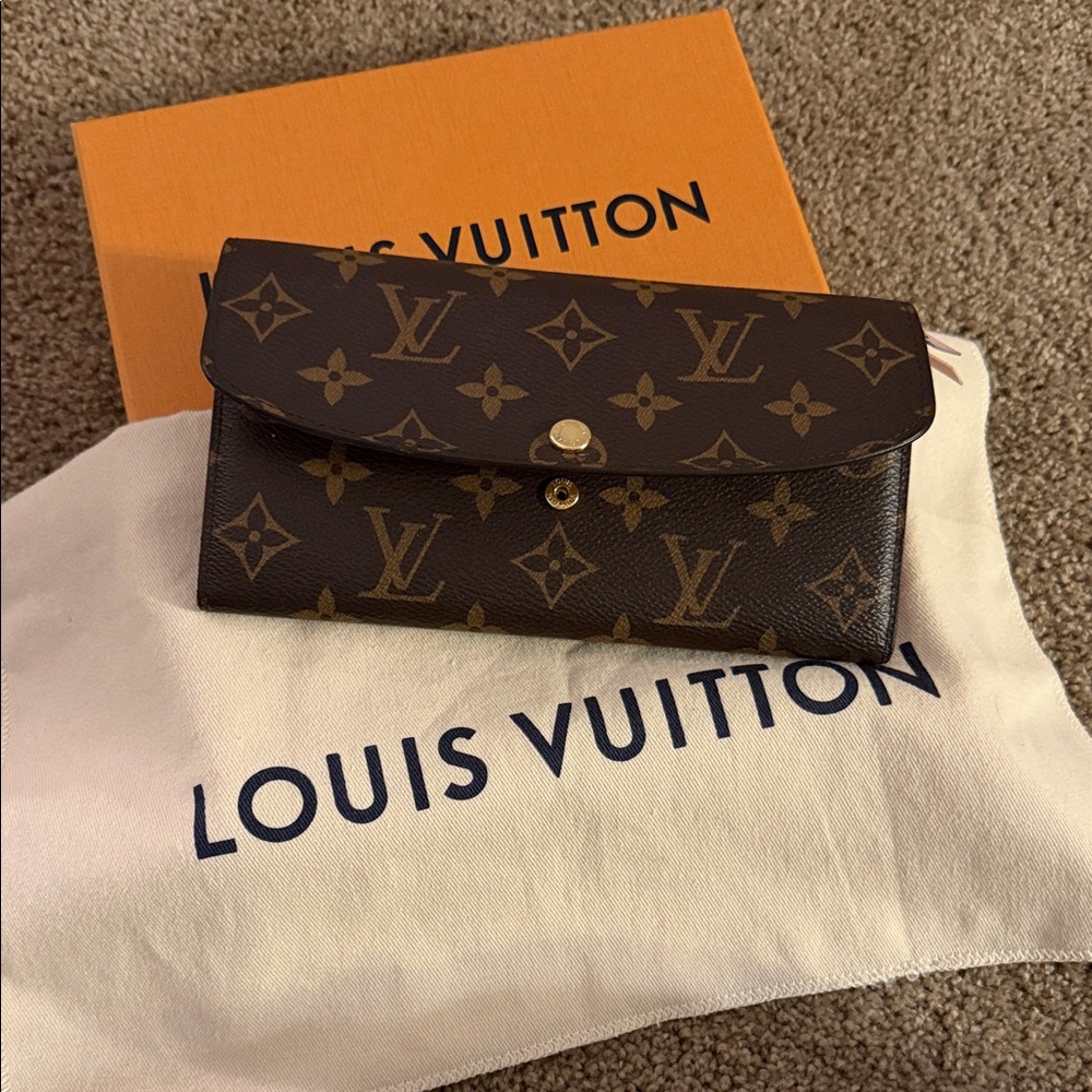 Louis Vuitton Brown Monogram Emilie Wallet
